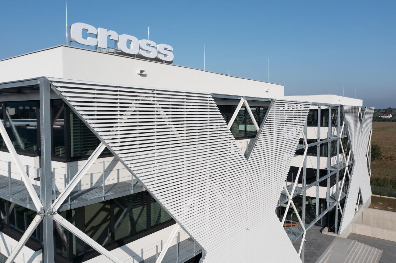 About us - Cross Zlín | Cross