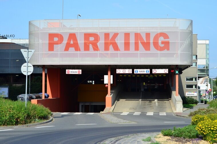 Nákupní centrum Zlaté jablko ve Zlíně